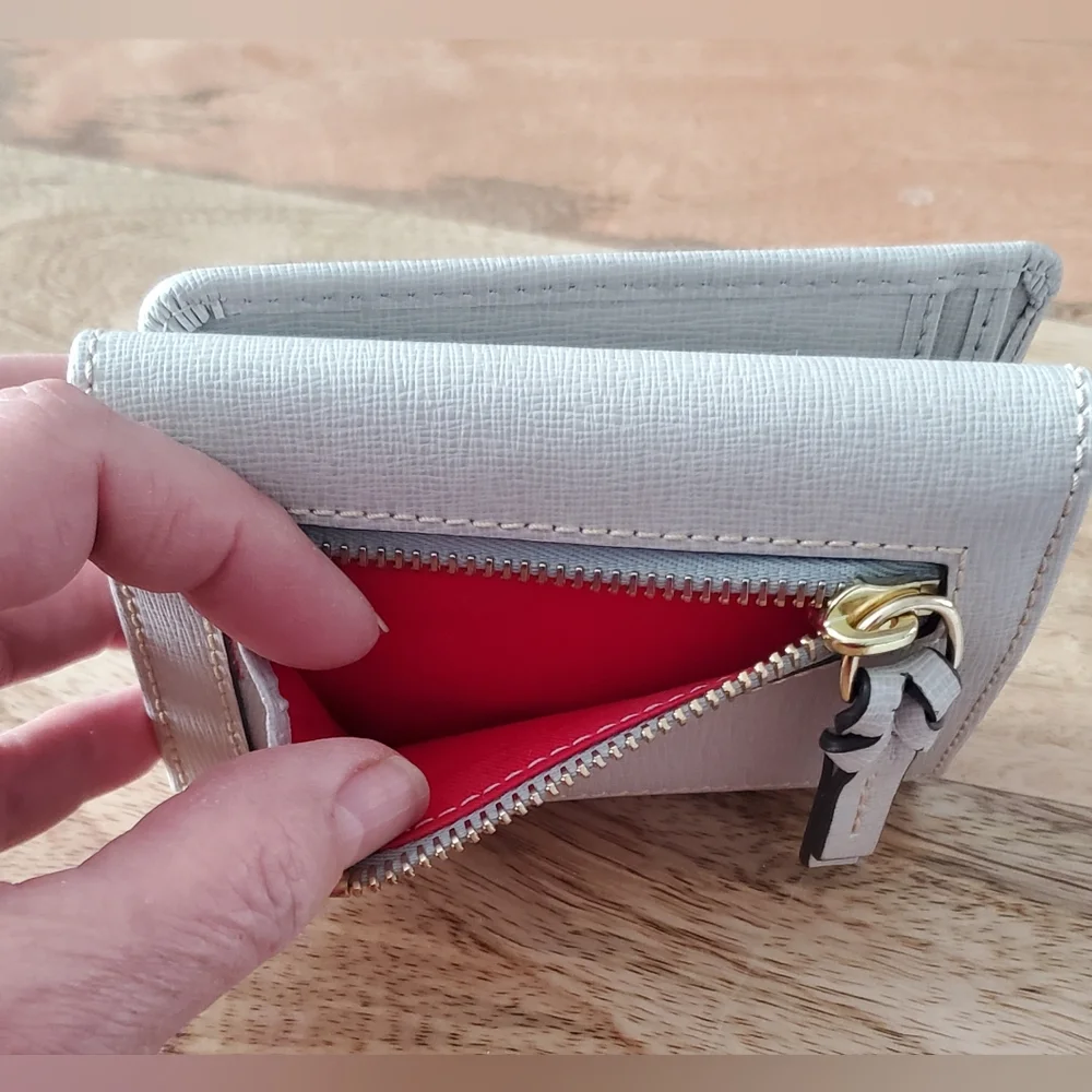 New Dooney & Bourke Saffiano Leather Flap Wallet ECRU (light gray) - Picture 5 of 8